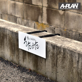 プレートサイン